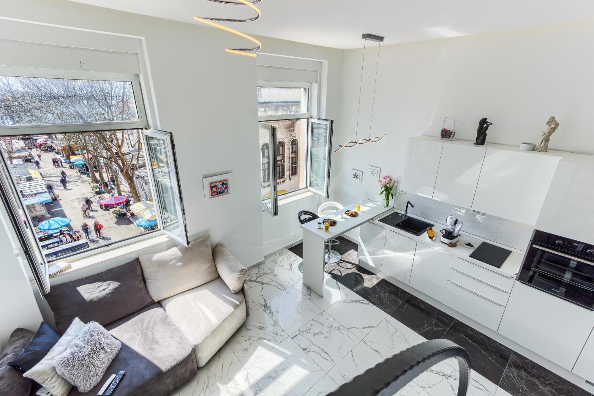 Apartament Palace Porta Argentea *